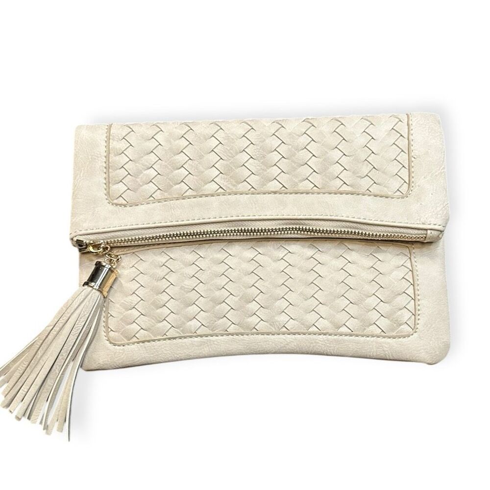 URBAN EXPRESSIONS Women’s Cream Woven Foldover Tassel Clutch Purse